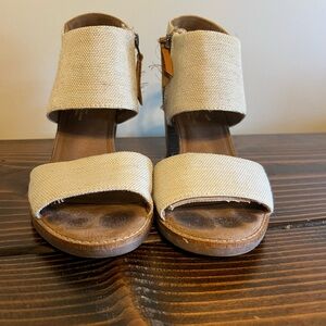 ✨TOMS Womens Tan Knit Blocked Heel Majorca Cutout Sandal Shoe, 7.5W✨